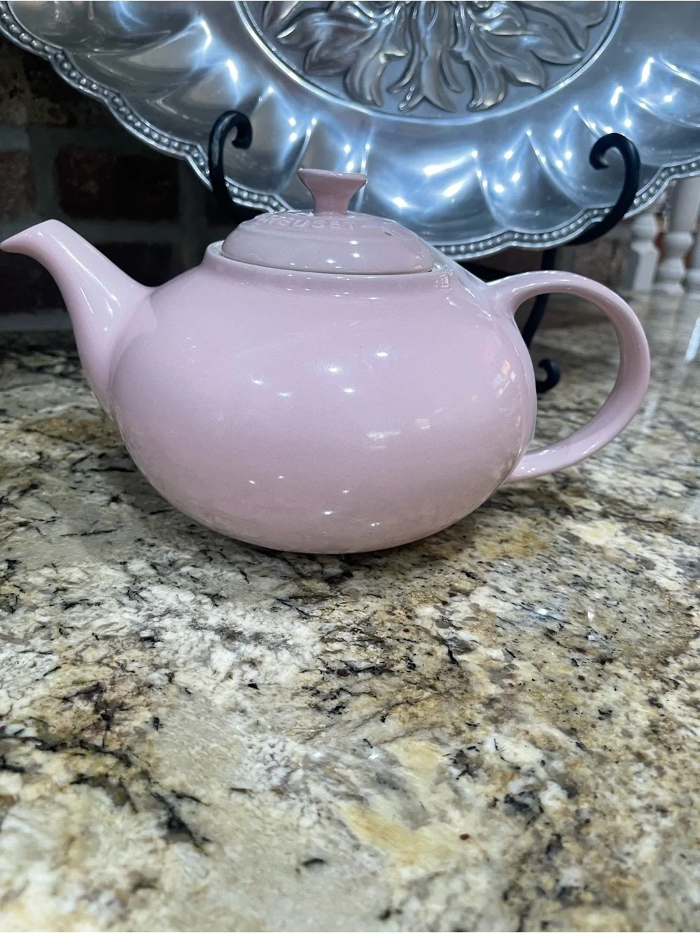 Le Creuset Second Choix Collection 1.3L stoneware teapot - CHIFFON PINK - NEW!